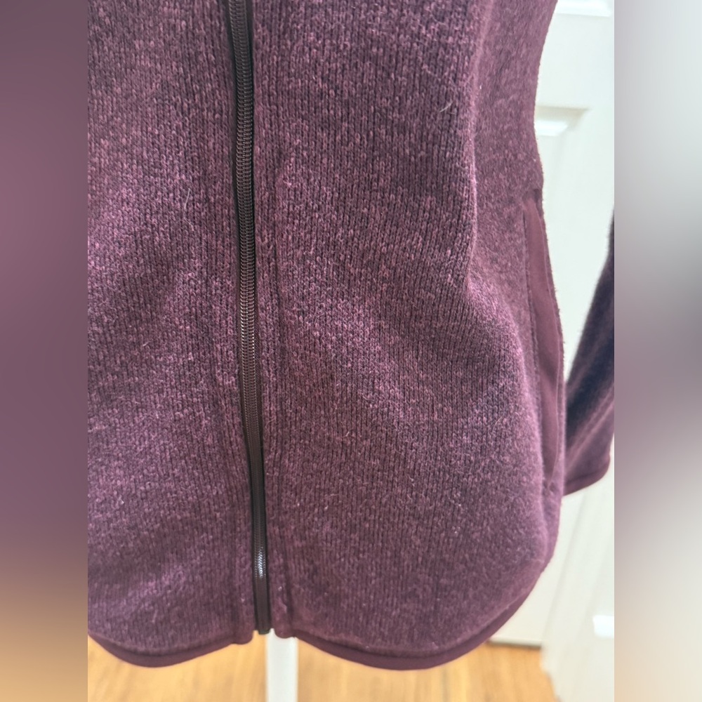 Patagonia. Women's Better Sweater Hoodie. Stormy Mauve.  Size Small. - Picture 7 of 8